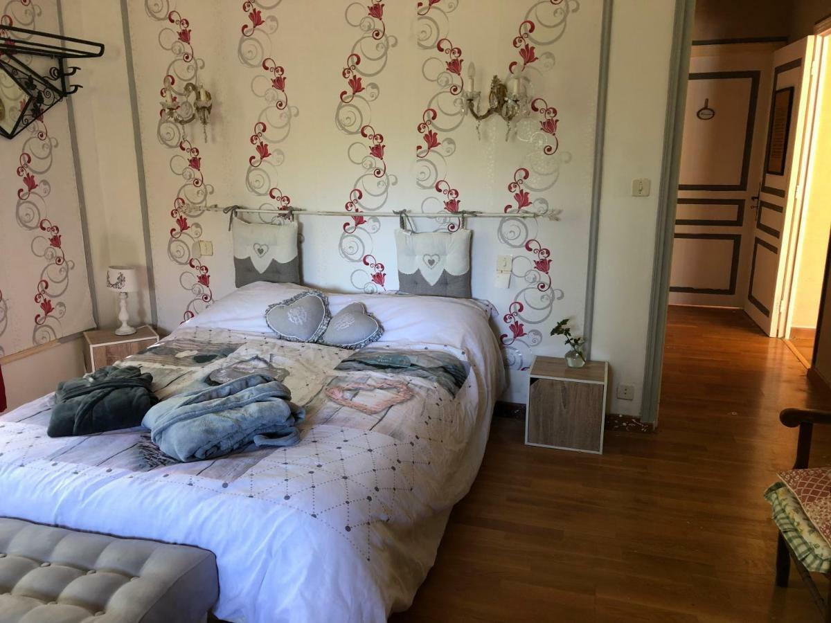 Les Chambres De Cathy Murat Екстериор снимка